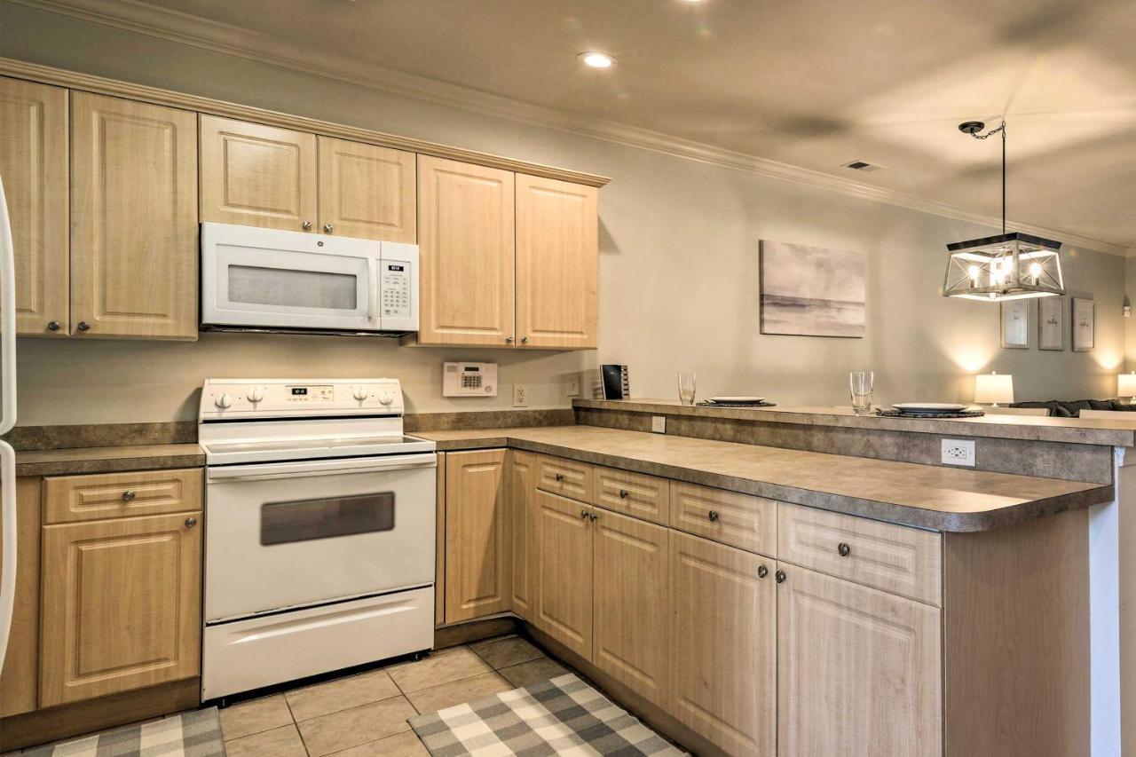 Beautiful Coastal Condo With Pool And Close To Beach! 미를 비치 외부 사진